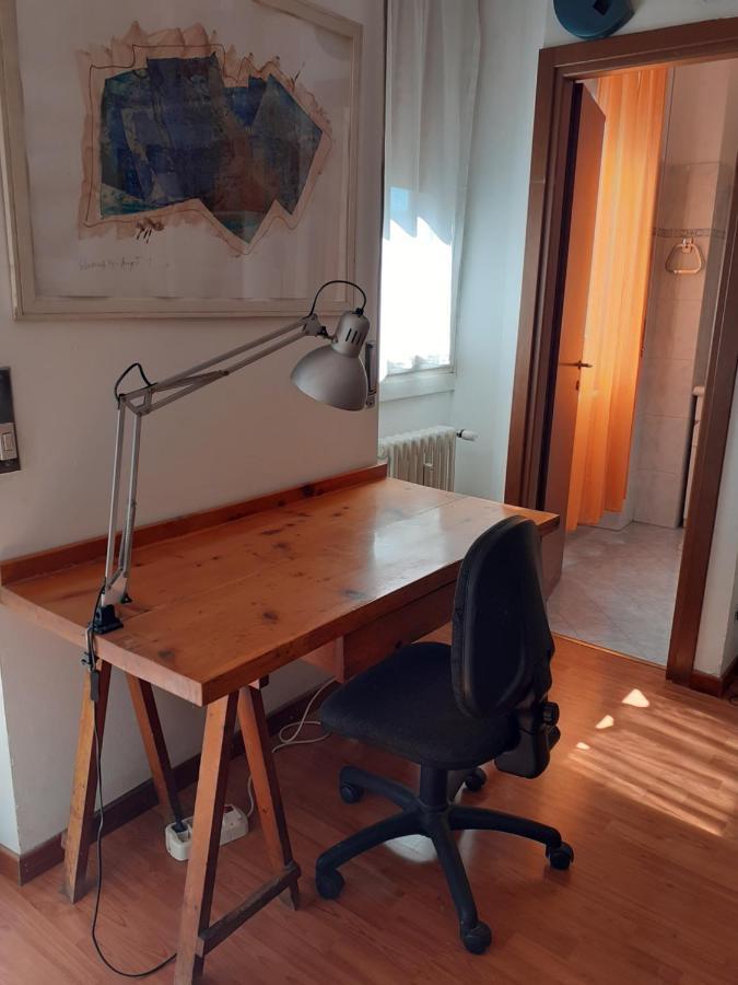 Ferienwohnung Camera A Milano Zona Nolo Cimiano Exterior foto